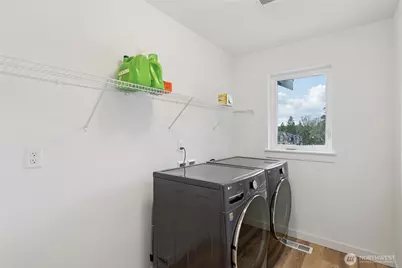 923 198th Street Ct E, Spanaway, WA 98387 - Photo 33