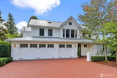 8975 NE 10th Street, Bellevue, WA 98004 - Photo 1
