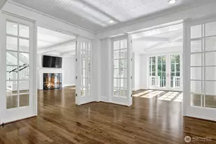 8975 NE 10th St, Bellevue, WA 98004 - Photo 7