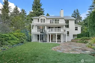 8975 NE 10th St, Bellevue, WA 98004 - Photo 31