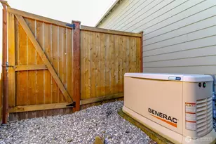 650 McKinley St, Enumclaw, WA 98022 - Photo 35