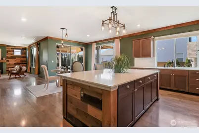 650 McKinley Street, Enumclaw, WA 98022 - Photo 7