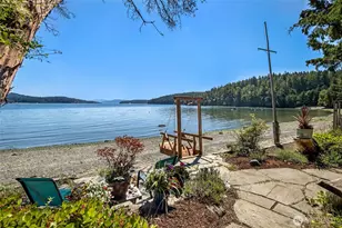 512 Broken Point Rd, Shaw Island, WA 98286 - Photo 17