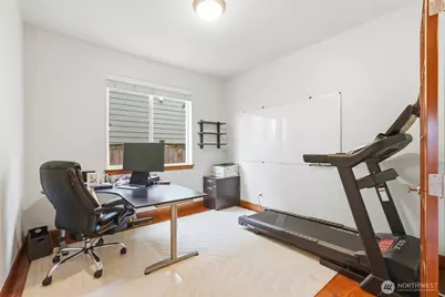 7703 NE 201st Place, Kenmore, WA 98028 - Photo 11