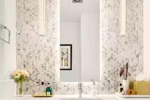 9215 NE 32nd St, Clyde Hill, WA 98004 - Photo 17