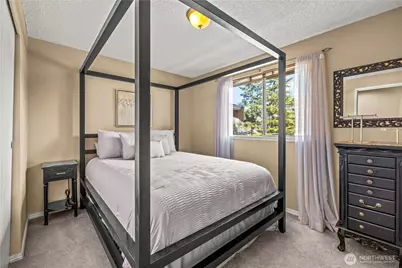 1601 Olympia Avenue SE, Renton, WA 98058 - Photo 13