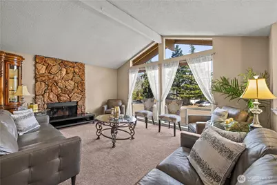 1601 Olympia Avenue SE, Renton, WA 98058 - Photo 3