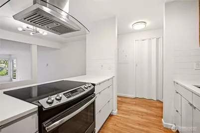 3505 W Government Way #206, Seattle, WA 98199 - Photo 7