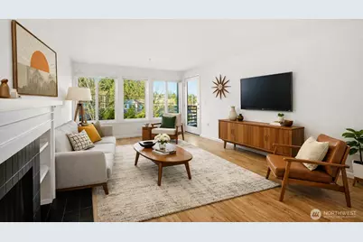 3505 W Government Way #206, Seattle, WA 98199 - Photo 1
