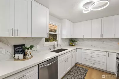 20407 30th Avenue W, Lynnwood, WA 98036 - Photo 19