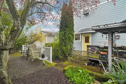3913 3915 S Edmunds Street, Seattle, WA 98118 - Photo 37