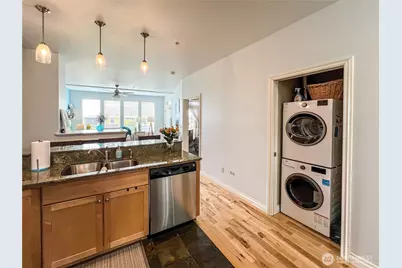 4823 Alderson Rd. #207, Blaine, WA 98230 - Photo 9