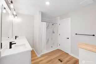 20414 119th St E, Bonney Lake, WA 98391 - Photo 19