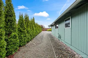 5727 N 13th St, Tacoma, WA 98406 - Photo 31