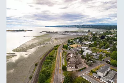 1300 Peace Portal Drive #106, Blaine, WA 98230 - Photo 29