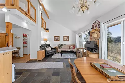 241 Chickadee Mountain Lane, Chelan, WA 98816 - Photo 5