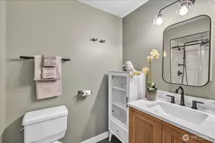 5249 40th Ave NE, Seattle, WA 98105 - Photo 13