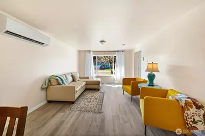 208 SE McClellan Street SE, Tenino, WA 98589 - Photo 5