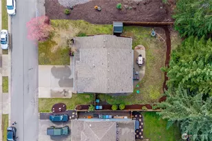 20424 190th Ave E, Orting, WA 98360 - Photo 3