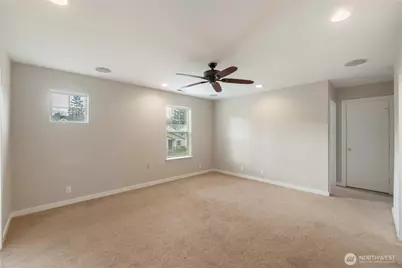 8213 209th Avenue Ct E, Bonney Lake, WA 98391 - Photo 17