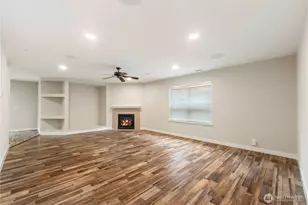 8213 209th Ave Ct E, Bonney Lake, WA 98391 - Photo 3