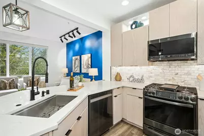 2062 NW Boulder Way Drive, Issaquah, WA 98027 - Photo 11