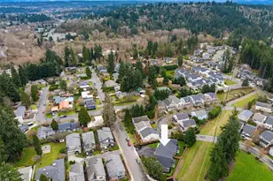 9207 NE 175th St, Bothell, WA 98011 - Photo 33