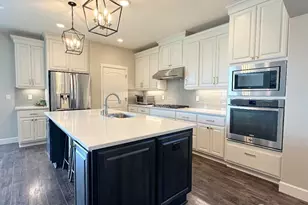 885 N Squire Dr, Ridgefield, WA 98642 - Photo 5