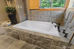 40105 Highland Dr E, Roy, WA 98580 - Photo 23