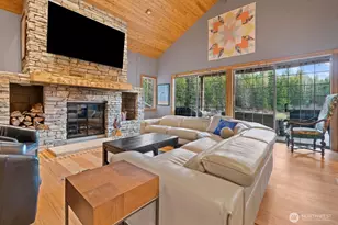 40105 Highland Dr E, Roy, WA 98580 - Photo 9