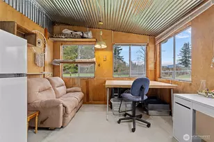 9715 Thurston Ln, Sedro Woolley, WA 98284 - Photo 37