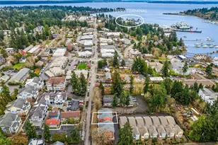 325 Winslow Way W, Bainbridge Island, WA 98110 - Photo 31