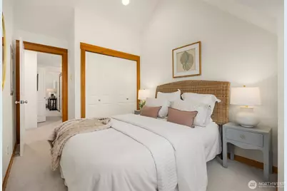 325 Winslow Way W #201, Bainbridge Island, WA 98110 - Photo 25