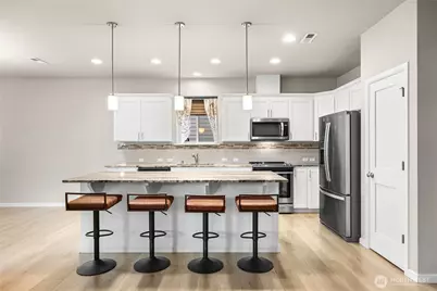 18128 38th Avenue Ct E, Tacoma, WA 98446 - Photo 5