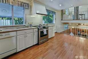 4518 Jean Ct W, University Place, WA 98466 - Photo 11