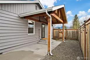 1318 Lafromboise St, Enumclaw, WA 98022 - Photo 15