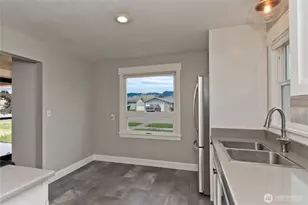 1318 Lafromboise St, Enumclaw, WA 98022 - Photo 27