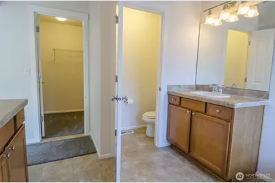 4621 S 214th Place #155, Kent, WA 98032 - Photo 11