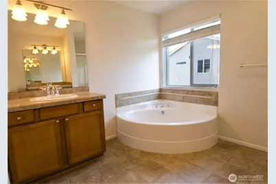 4621 S 214th Place #155, Kent, WA 98032 - Photo 9