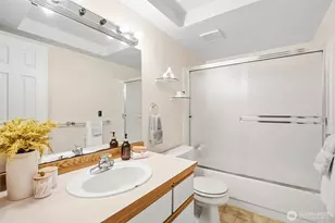 17630 Larch Way, Lynnwood, WA 98037 - Photo 21