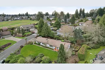 13710 SE 251st Place, Kent, WA 98042 - Photo 37