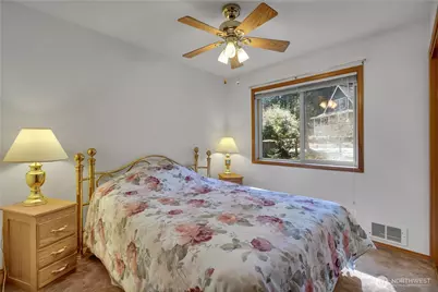 827 Illahee Drive, Fox Island, WA 98333 - Photo 27