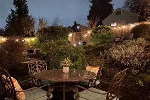 8011 18th Ave NE, Seattle, WA 98115 - Photo 29