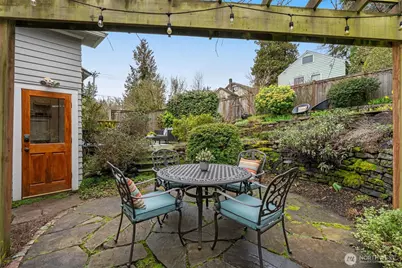 8011 18th Avenue NE, Seattle, WA 98115 - Photo 21