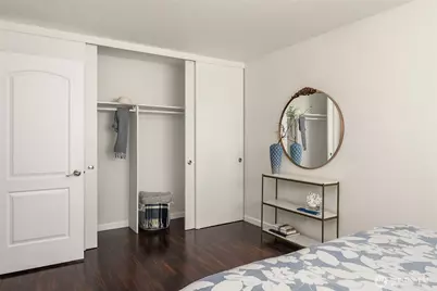 2501 Canterbury Lane E #322, Seattle, WA 98112 - Photo 23