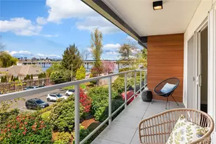 2501 Canterbury Ln E, Seattle, WA 98112 - Photo 13