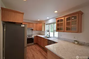 9715 381st St E, Eatonville, WA 98328 - Photo 9