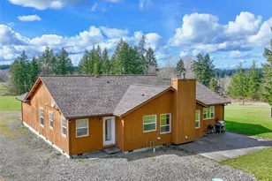 9715 381st St E, Eatonville, WA 98328 - Photo 3