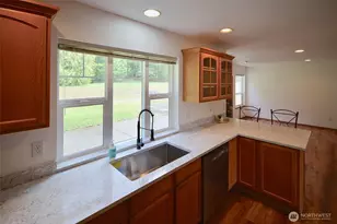 9715 381st St E, Eatonville, WA 98328 - Photo 11