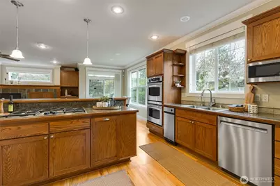 3322 Garden Court N, Renton, WA 98056 - Photo 13